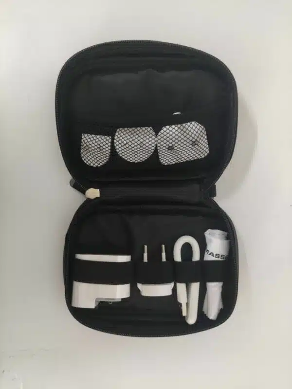 HI-TECH TRAVEL KIT - Image 2