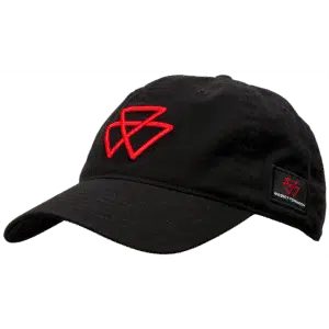 SCHWARZE KAPPE MIT ROTEM LOGO